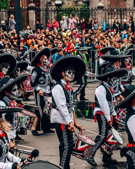 Day of the Dead Mexico 2021 - An Extraordinary Celebration | The Next Trip Mexican Art, Celebrities, Art, Festival, Fashion Figures, Aztec Culture, Mexico People, Mexican Culture, Dia De Muertos