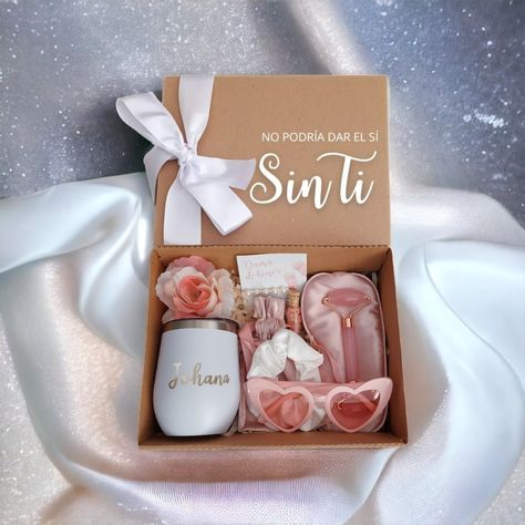 Wedding Guest Activities, Gift Packaging Design, Champagne Bridesmaid, Dream Wedding Cake, Bridesmaid Boxes, Asking Bridesmaids, Clay Wall Art, Curated Gift Boxes, Proposal Box