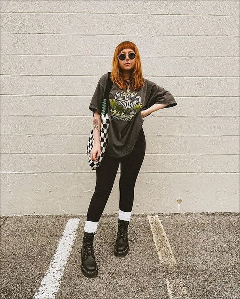 25+ Grunge Outfits You Need to Try That Totally Rock – May The Ray Casual, Grunge Outfits, Edgy Outfits, Outfits, Casual Edgy Outfits, Outfit Inspo, Comfy Outfits, Alternative Outfits, Alt Outfits