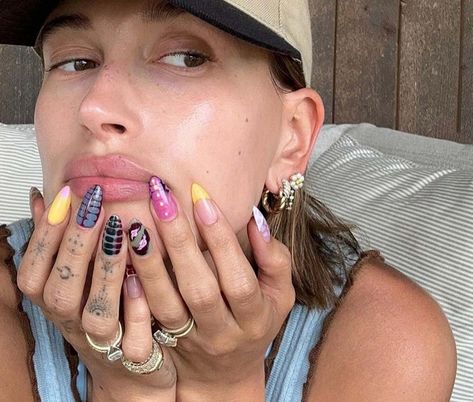 Hailey Bieber Nail Trends 2023: Recreate Her Viral Manicures – DTK Nail Supply Celebrity Nails Trends, Celebrity Nails, Nail Trends, Gel Polish Colors, Cherry Nails, Powder Nails, Velvet Nails, Nail Inspo, Almond Nail