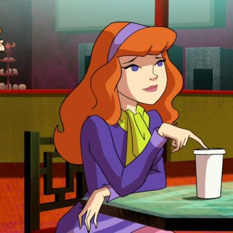 Scooby-Doo! Mystery Incorporated The Nightmare Before Christmas, Disney, Veronica Roth, Daphne From Scooby Doo, Scooby, Scooby Doo, Scooby Doo Images, Daphne And Velma, Scooby Doo Mystery