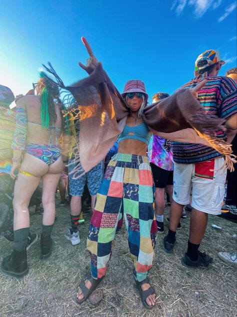 Rave, Festivals, Festival Outfits, Rave Outfits, Outfits, Rave Festival Outfits, Hippie Rave Outfits, Rave Outfits Edc, Rave Party Outfit