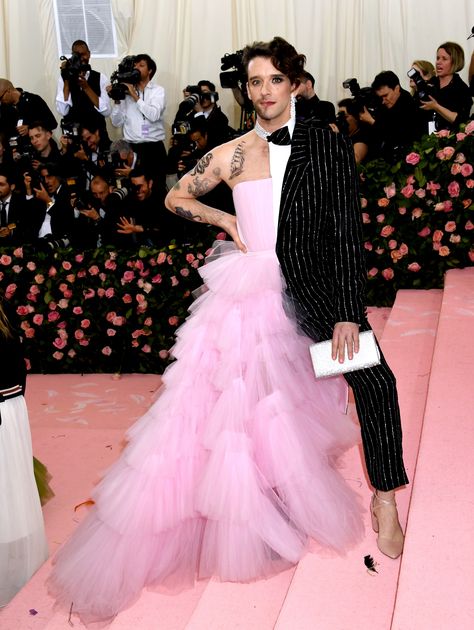 40 Wild Met Gala Looks, Ranked Key West Florida, Camping Supplies, Car Camping, Camping Water, Camping Checklist, Water Bottle, Key West, Vetements, Cup Holders