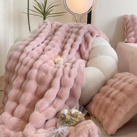 Faux Rabbit Fur Throw Blanket Washable Cute Plush Fuzzy Blanket - On Sale - Bed Bath & Beyond - 40238981 Pink, Home, Bath, Design, Fluffy Bedding, Flannel Bedding, Bed Throws, Bed Blanket, Cute Bedding