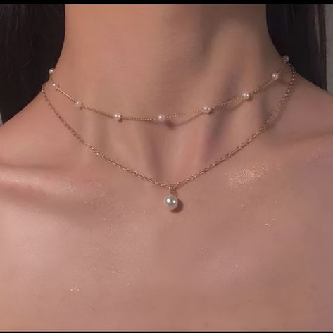 Super Dainty And Elegant Gold And Pearl Layered Necklace. Material: Alloy And Faux Pearl