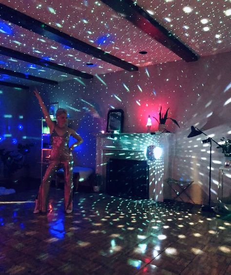 Disco Party Decorations, Disco Theme Party, 70s Party Theme, Disco Party, Disco Theme, 70s Disco Party, 70s Theme Party, Disco Birthday Party, 70s Party