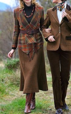 Outfits, Country Fashion, Plaid, Casual, Belts, English Country Fashion, Scottish Clothing, British Clothing, Scottish Fashion