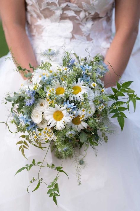 Floral, Wildflower Bridal Bouquets, Daisy Bouquet Wedding, Daisy Bridal Bouquet, Hydrangea Bouquet Wedding, Flower Bouquet Wedding, White Daisy Bridal Bouquet, Flowers Bouquet, Daisy Bouquet