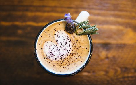 11 Fancy Coffee Drinks For This Lovely Spring Time Coffee, Drinking, Coffee Recipes, Coffee Lover, Fancy Coffee, Coffee Brewing, Coffee Drinks, Espresso Drinks, Drinks
