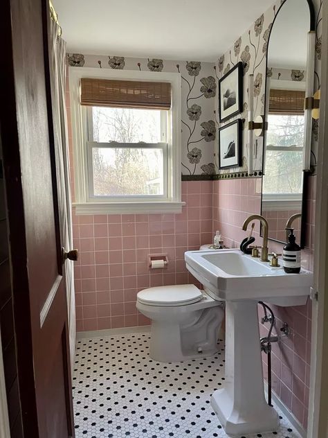 8 Creative Ways to Work Wallpaper Into Your Decor 1950s, Exterior, Retro, Apartment Therapy, Ideas, Pink, Old Bathroom Makeover, Bathroom Update, Bathroom Updates
