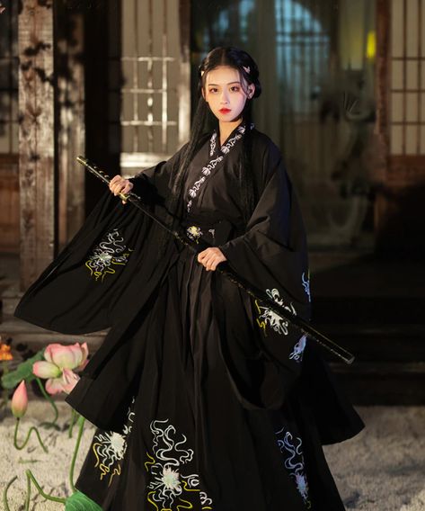 Traditional Chinese Clothing, Chinese Traditional Clothing, China Traditional Clothes, Chinese Clothing, Traditional Chinese Dress, Chinese Style Dress, Chinese Dress, Chinese Dress Outfit, Hanfu Traditional