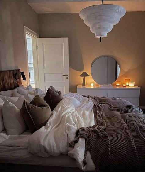 Interior, Design, Young Couple Bedroom, Young Couple Bedroom Ideas, Kamar Tidur, Couple Apartment Aesthetic, Apt, Cozy Couples Bedroom, Interieur