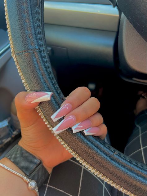 White Tip Nails, French Tip Acrylics, White Tip Acrylic Nails, White French Tip, French Tip Nails, White Tip Nail Designs, French Tip Acrylic Nails, Acrylic Toe Nails, Long French Tip Nails