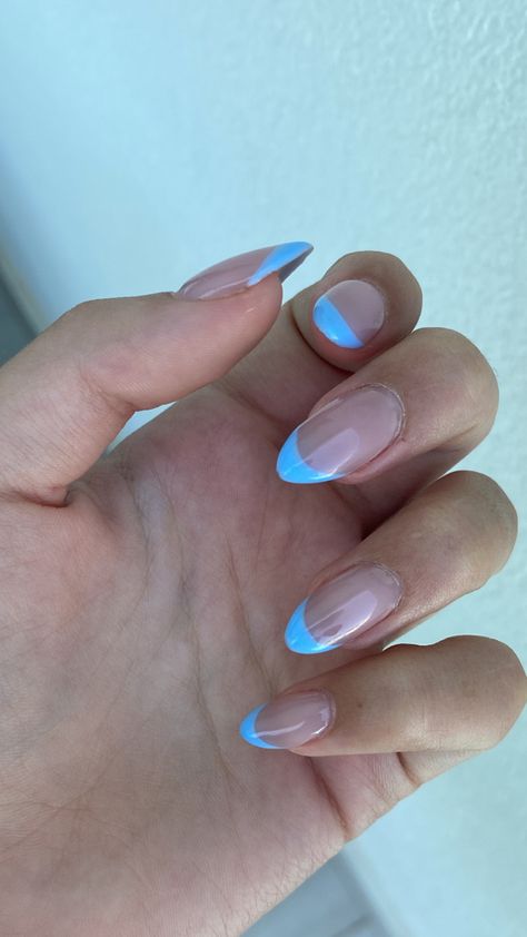 Blue French tip nails Acrylics, Blue French Tips, Blue Tips, Light Blue Nails, Summer French Nails, French Tip Nails, French Tip Acrylic Nails, Blue Gel Nails, Summery Nails