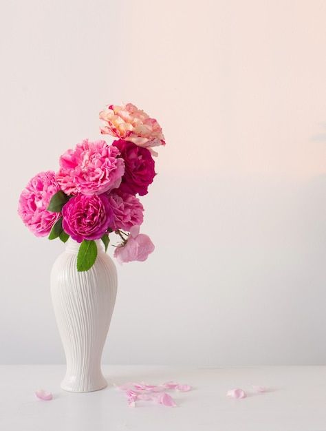 Pink, Flowers, Perfume, Home Décor, Pink Roses, Pink Flowers, Rose Vase, Flower Vases, Beautiful Flowers