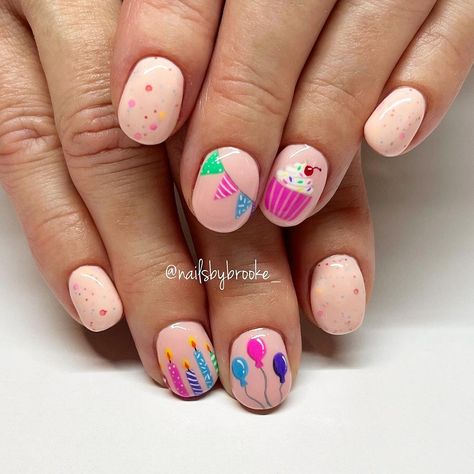 Brooke Jensen on Instagram: “🌸🎂Birthday nails for this client’s birthday today!!👏🏼🧁🎈 . . ✨Confetti gel polish ‘Cupcake’ from @filesbyless . . #gelpolish…” Art, Summer, Best Summer Nail Color, Nail Color Trends, Uñas, Nail Colors, Nails Only, Nails Inspiration, Cute Gel Nails