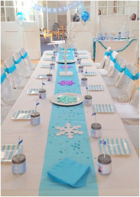 Party Ideas, Birthday Party Tables, Frozen Theme Party, Queen Birthday Party, Birthday Party Decorations, Frozen Themed Birthday Party, Birthday Table, Birthday Party Themes, Frozen Birthday Party