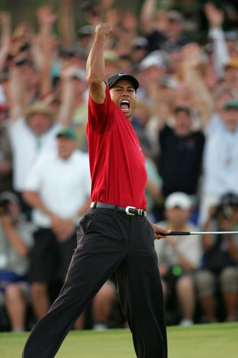 The 31 best pictures of Tiger Woods | Golf World | Golf Digest Retro, Golf, Leggings, Golf Tips, Golf Player, Golf Clubs, Golf Pictures, Golf Swing, Golf Pga