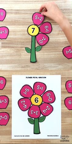 Free printable Flower Petal Addition Activity. Practice math facts in kindergarten and first grade with this hands-on spring math activity for kids. #kindergarten #firstgrade #math #freeprintable Spring Math Activities, Subtraction Activities, Kindergarten Math Activities, Kids Learning Activities, Fun Learning, Preschool Activities, Addition Activities Kindergarten, Homeschool Preschool, Hands On Learning Kindergarten