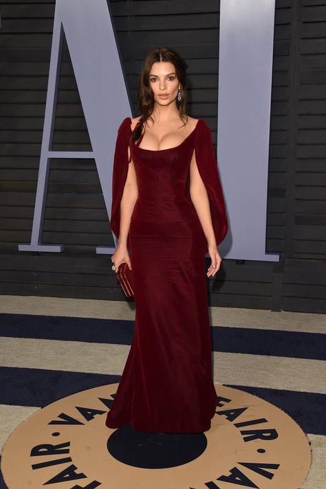 Red Carpet Fashion, Red Carpet Dresses, Evening Dresses, Haute Couture, Evening Gowns, Celebrity Dresses, Emily Ratajkowski Style, Dress To Impress, Red Gowns