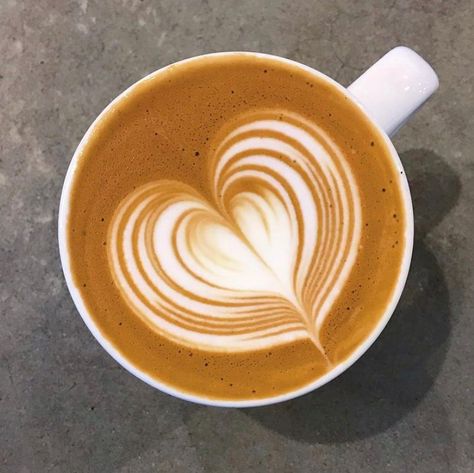 ☕️ Amazing Latte Art (@amazinglatteart) posted on Instagram: “Very clean heart ❤️ . . Follow @amazinglatteart Follow @amazinglatteart 💕 . . . Hashtags: #latteart #coffee #latte #barista #espresso…” • Feb 19, 2021 at 4:51pm UTC Latte Art, Coffee Art, Coffee Barista, Coffee Addict, Barista, Coffee Lover, Coffee Break, Coffee Obsession, Coffee Latte