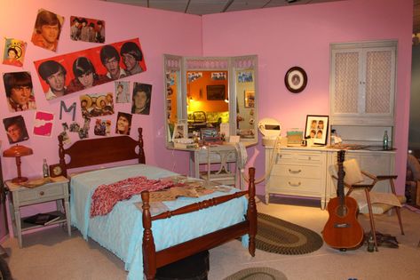 Retro, Bedroom Retro, Room Inspiration Bedroom, Retro Bedrooms, Girl Room, Room Inspiration, Interieur, Girls Bedroom, Girls Furniture