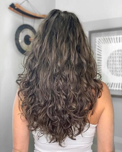 Long Thick Curly Hair, Long Layered Curly Hair, Thick Curly Hair, Thick Wavy Hair, Long Curly Layered Haircuts, Long Layered Curly Haircuts, Thick Curly Haircuts, Long Curly Haircuts, Curly Layers