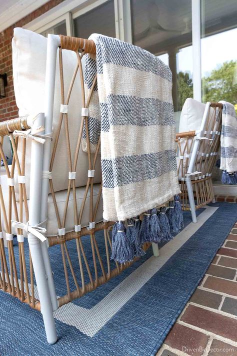 cozy blankets on back porch for outdoor entertaining Outdoor Projector Screen, Deck Privacy, Outdoor Projector, Driven By Decor, Backyard Flowers, Easy Backyard, Deck With Pergola, Deck Decorating, Entertaining Ideas