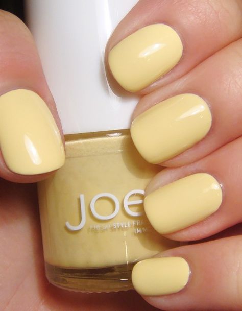 Never thought I would fall in love with yellow, but this butter shade is gorgeous!