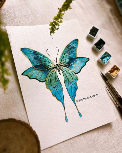 Chithra Shaan (@littleheartcreates) | Instagram Draw, Butterfly Drawing, Butterfly Sketch, Kunst, Butterfly Illustration, Hoa, Butterfly Art Drawing, Butterfly Art, Butterfly Painting