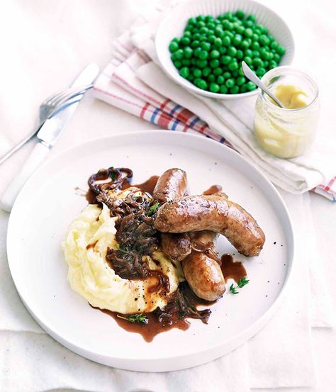 Onion-braised sausages with Paris mash Sausage Recipes, Pork Recipes, Beef Recipes, Hearty Dish, Sausage, Onion Recipes, Pork Dishes, Savory, Braised