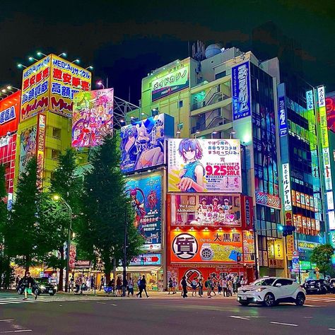 🌆 Akihabara in Tokyo is the shopping place for anime and manga lovers. 🇯🇵🏙 Known as the center of Japan’s otaku culture, this district is jam-packed with stores dedicated to anime, video games, and collectibles. 🏬 😎 Tokyo Japan, Tokyo, Trips, Destinations, Tokyo Shopping, Tokyo Japan Travel, Tokyo City, Tokyo Travel, Tokyo Aesthetic