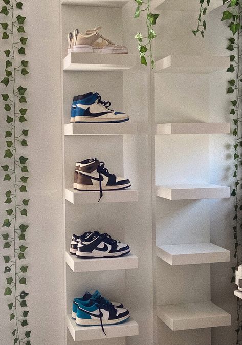 Ikea, Shoe Rack Bedroom, Shoe Storage Ideas Bedroom, Wall Shoe Rack, Shoe Rack Room, Shoe Rack On Wall, Shelves For Shoes, Shoe Shelves, Room Organization Bedroom