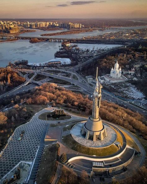 #kyiv #ukraine World, Statue, Burj Khalifa, Kyiv, Monument, City, Europe, Statue Of Liberty, Kiev Ukraine