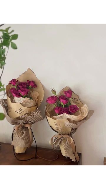 Floral, Flower Gift, Flower Gift Ideas, Flower Packaging, Flowers Bouquet Gift, Creative Flower Arrangements, Dried Flowers, How To Wrap Flowers, Flower Bouquet Diy