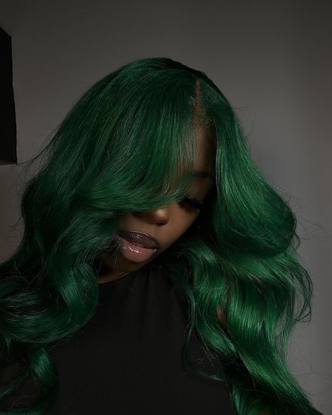 17 Divine Dark Green Hair Colors & Styles to Change Up Dark Tresses Dark Green Hair Dye, Ash Green Hair, Green Hair Colors, Green Hair Dye, Dark Green Hair, Blue Green Hair, Vibrant Hair Colors, Brown Hair Colors, Purple Brown Hair