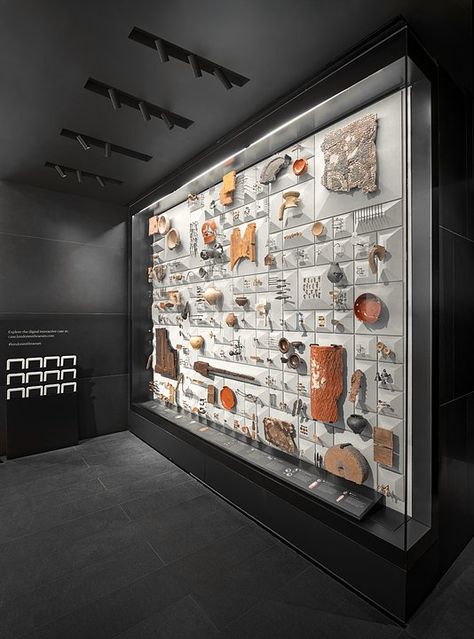Gallery of Display Cases in Mithraeum Bloomberg Space - 2 Museums, Architecture, Exhibition Display Design, Exhibition Space, Exhibition Display, Exhibition Design, Museum Exhibition Design, Retail Design, Museum Display Cases
