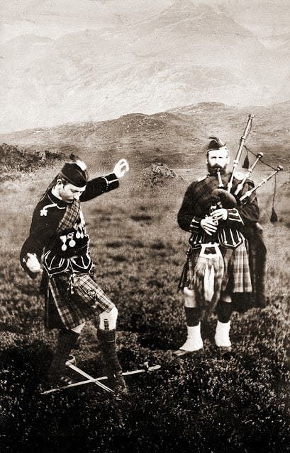 Dance, Scottish Highlands, Vintage Photos, Highlands, Perth, Indonesia, Highland Dance, Sword Dance, Scottish Highland Dance