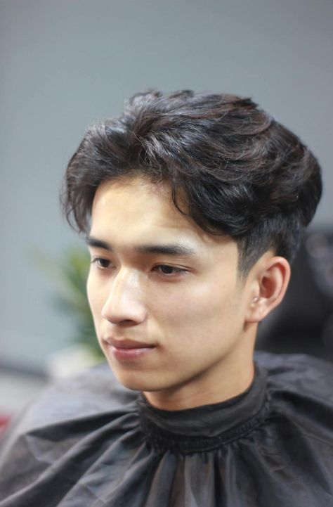 Male Hairstyles, Korean Haircut Men, Korean Men Hairstyle, Asian Man Haircut, Asian Men Hairstyle, Male Haircuts Curly, Asian Haircut, Korean Haircut, Mens Hairstyles Thick Hair