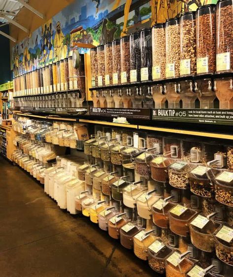 5 Ways to Reduce Waste at the Grocery Store - I Heart Vegetables Köln, Grocery Store, Grocery, Grocery Store Design, Supermarket, Food Magazine, Food Items, Bar, Shop Design
