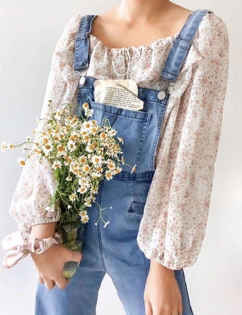 Spring Outfits, Outfits, Hipster, Cottage Core Outfits, Cottagecore Outfits, Cottagecore Outfit, Pretty Outfits, Aesthetic Outfits, Cottagecore Clothes