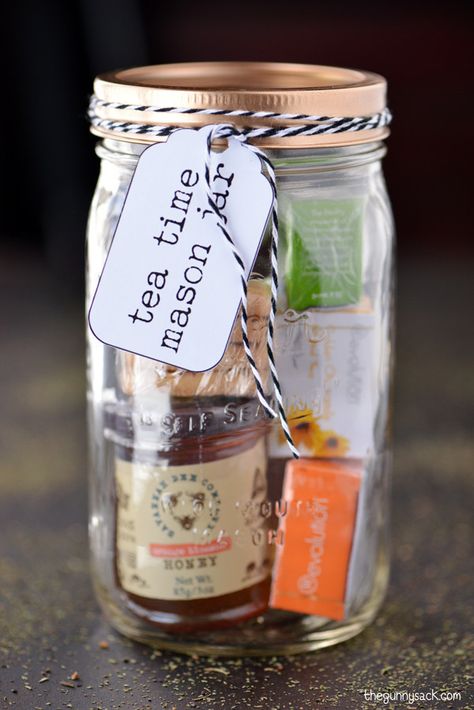 Tea Time Jar | Community Post: 15 Creative Mason Jar Christmas Gifts Homemade Gifts, Mason Jars, Mason Jar Gifts, Diy Gifts, Jar Gifts, Diy Gifts For Friends, Mason Jar Gifts Diy, Tea Gifts, Jar