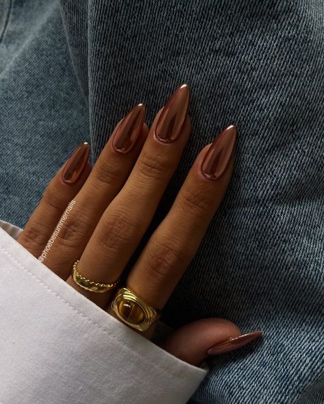 Trendy Nails, Neutral Nails, Gel Chrome Nails, Chrome Nails, Metallic Nails, Dipped Nails, Almond Nails On Chubby Hands, Nails Inspiration, Fail Nails