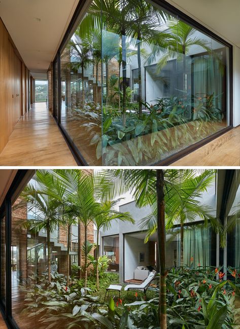 This modern house has an internal garden positioned in the middle of the home, creating a centerpiece that the house wraps around. Floor-to-ceiling windows provide a view of the garden, while at the same time allowing light to flow through to the interior of the home. #InternalGarden #Architecture #Windows Architecture, House Design, House Plans, Modern House Design, Back Garden Landscaping, Courtyard House Plans, House Exterior, House Flooring, Courtyard House