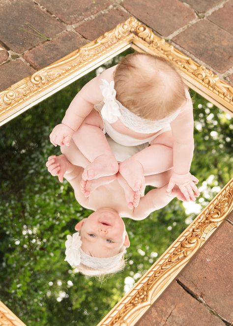 Baby reflection mirror photo - baby photo - kingsport photographer - #EnvisionPhotographyByApril #AprilBooher Baby Pictures, Baby Photos, Bebe, Baby Boy Photography, Baby Poses, Baby Birthday Photoshoot