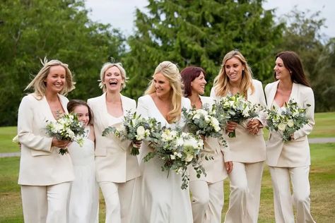 Bridesmaid Outfit, Outfits, Brides, Suits, Jumpsuits, Bridesmaid Suits For Women, Women Suits Wedding Bridesmaid, Bridesmaid Suits, Bridesmaid Pantsuit