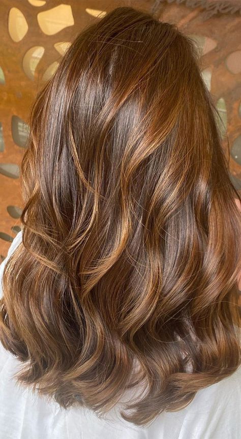 55. Charming Brown Hair with highlights Sure, you want to try a new colour you have never had before. When it comes to try... Pop, Teething, White Teeth, White, Teeth, Soda, Baking Soda, Baking Soda Teeth
