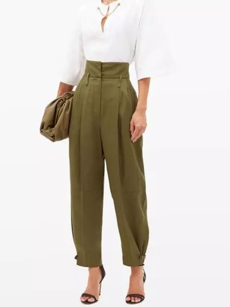 Summer Pants_0111_41a GIVENCHY High-rise canvas tapered trousers Outfits, Jeans, Casual, Trousers Women Outfit, High Waisted Pants Outfit, Pants Outfit, Trousers Women, Trouser Outfit, Pants For Women
