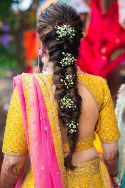 Beautiful Goa Wedding With Bride In Stunning Outfits Mehndi, Bridal Hairstyle, Balayage, Indian Bridal, Indian Bridal Hairstyles, Indian Wedding Hairstyles, Bridal Hairstyle Indian Wedding, Indian Hairstyles, Saree Hairstyles
