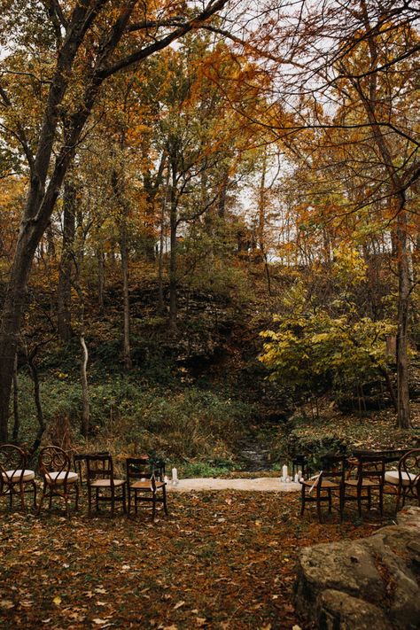 Outdoor, Autumn Wedding, Perfume, Lodge Wedding, Wedding In The Woods, Forest Wedding Venue, Autumn Wedding Ideas, Outdoor Fall Wedding, Fall Garden Wedding
